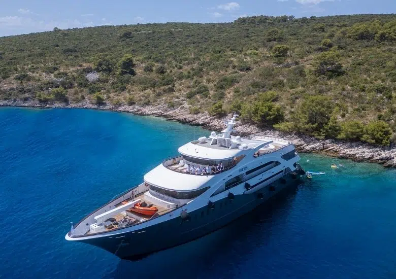 MV Aretis left image