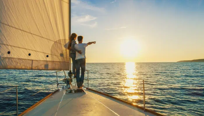 Private Yacht Charter left image