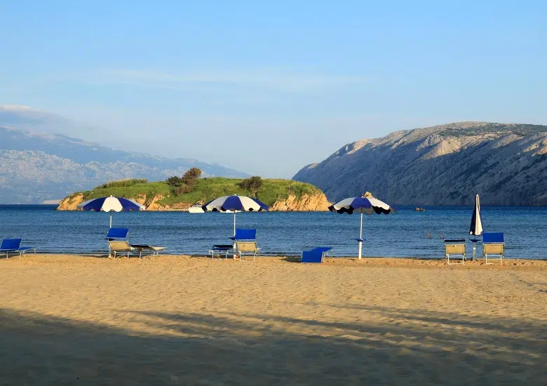 Paradise Beach, Rab right image