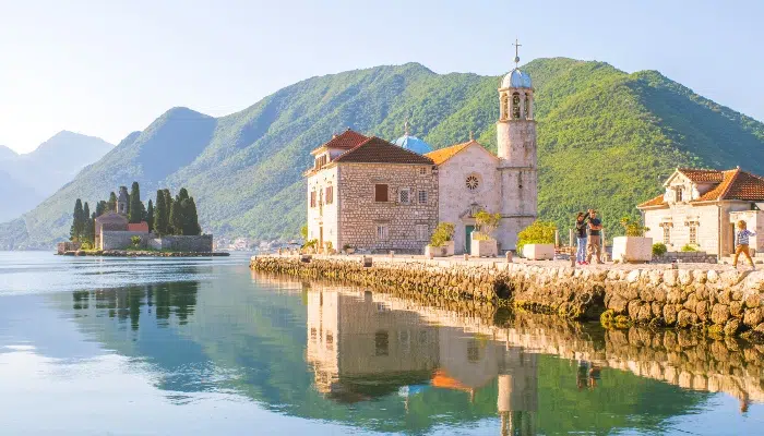 Visit Montenegro left image
