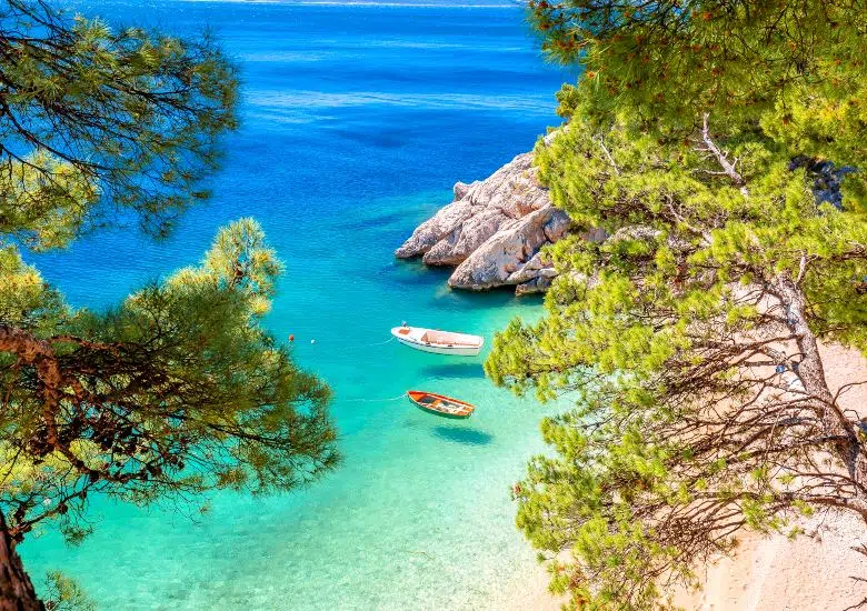 Punta Rata, Makarska Riviera left image
