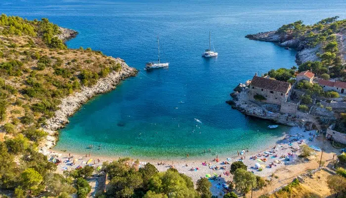 About the Dalmatian Coast right image