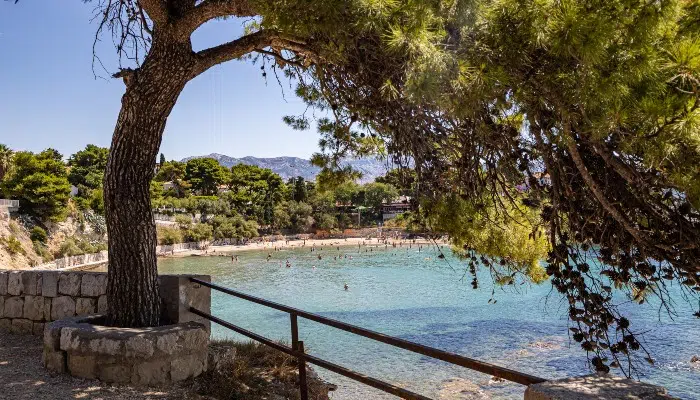 Kašjuni Beach & Firule Beach right image