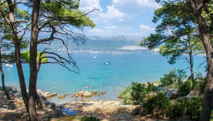 Jezinac Beach & Kastelet Beach right image