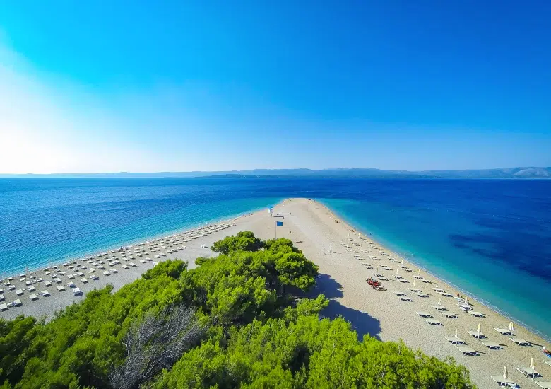 Zlatni Rat Beach, Brac Island right image
