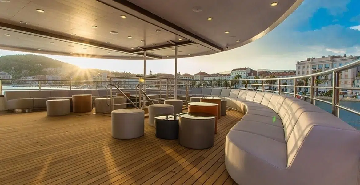 Avangard Lounge