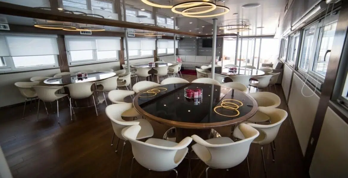 Avangard Restaurant