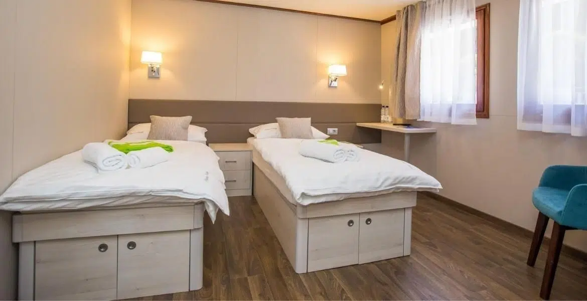 Mama Marija Main deck cabin