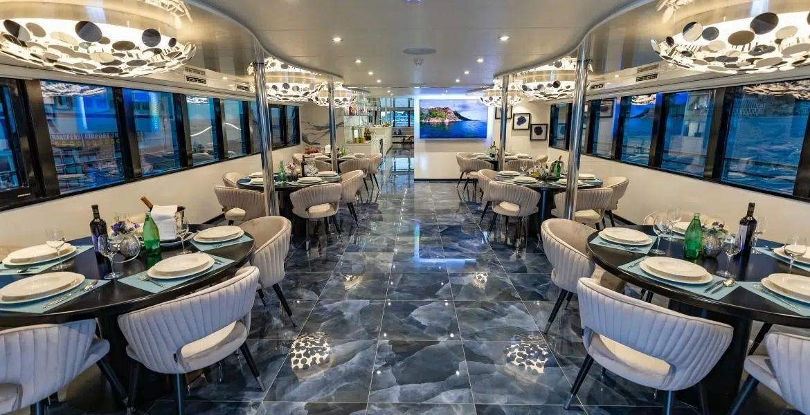 Phoenix restaurant