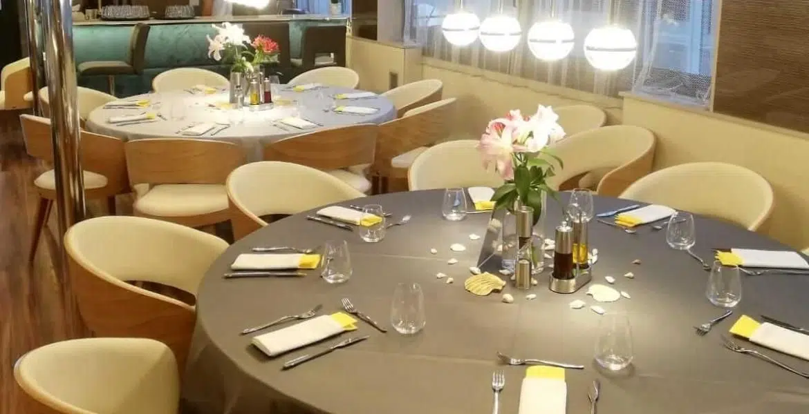 Summer restaurant