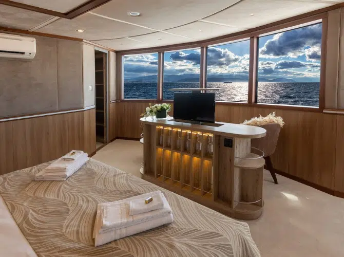 Sun Deck Suite