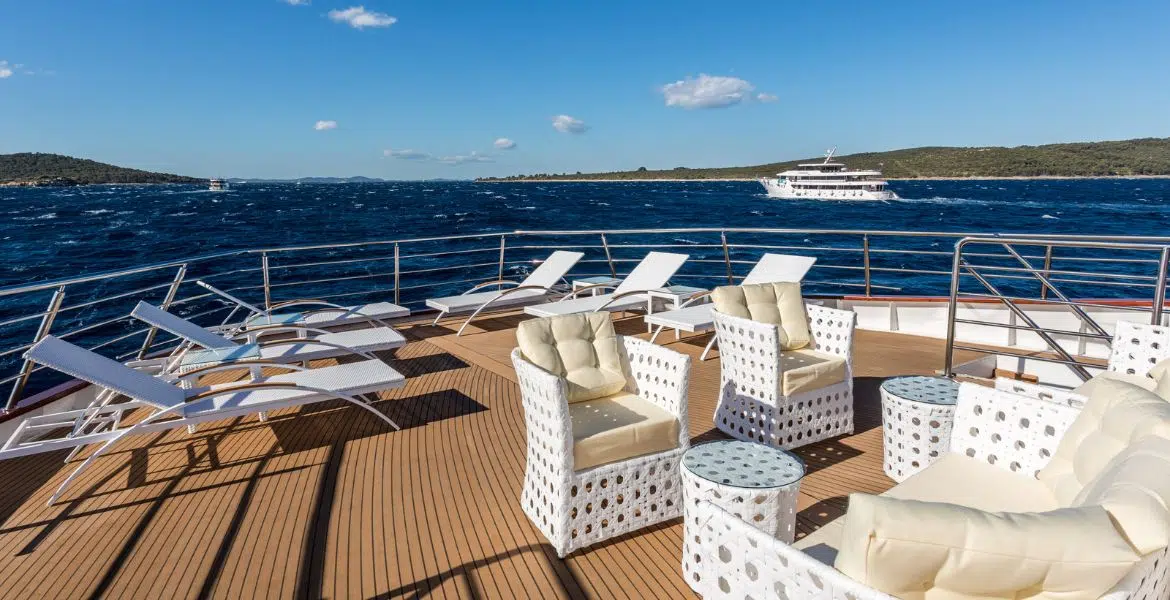 MS Adriatic Queen Decking