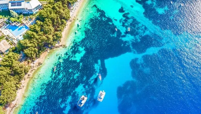 Borak Beach left image