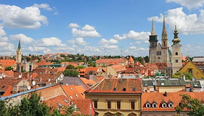 Explore the Capital City of Zagreb right image