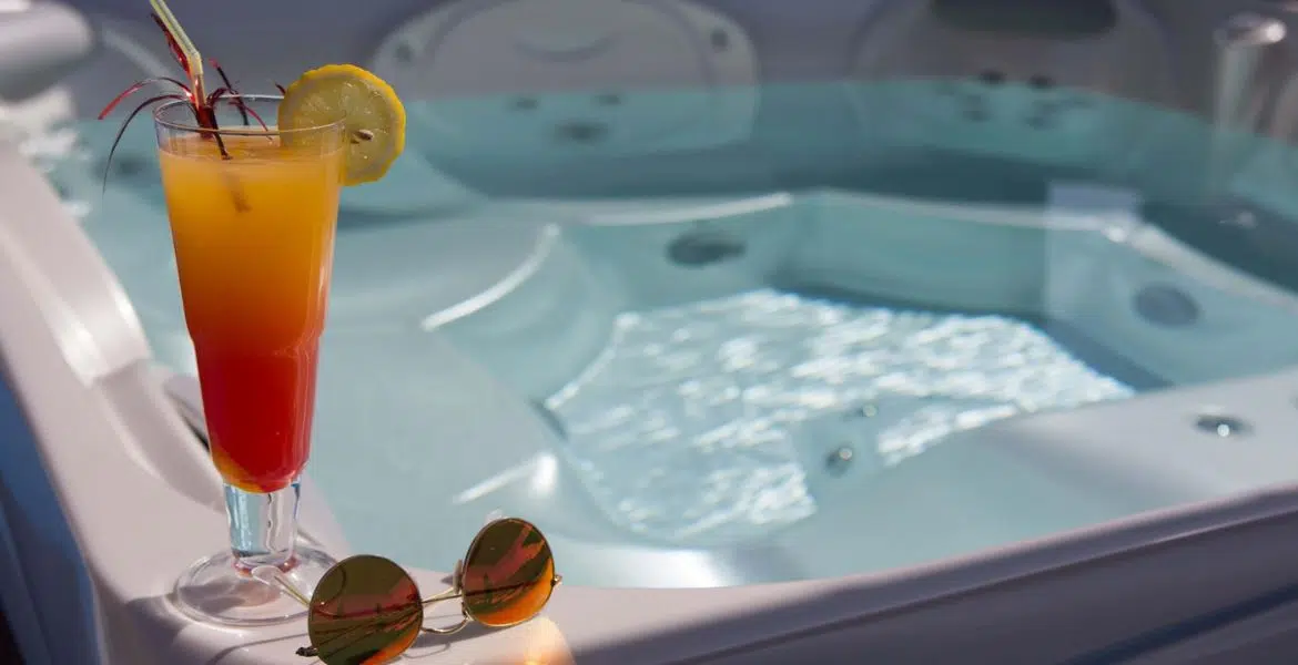 MS Splendid Jacuzzi & Cocktail