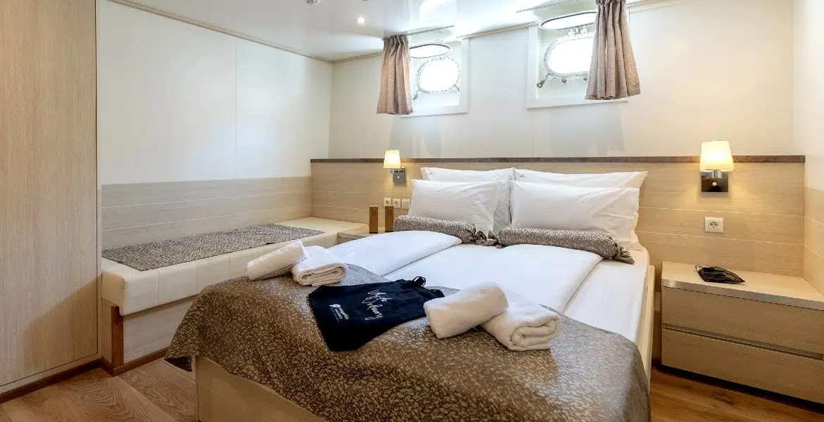 Adris room
