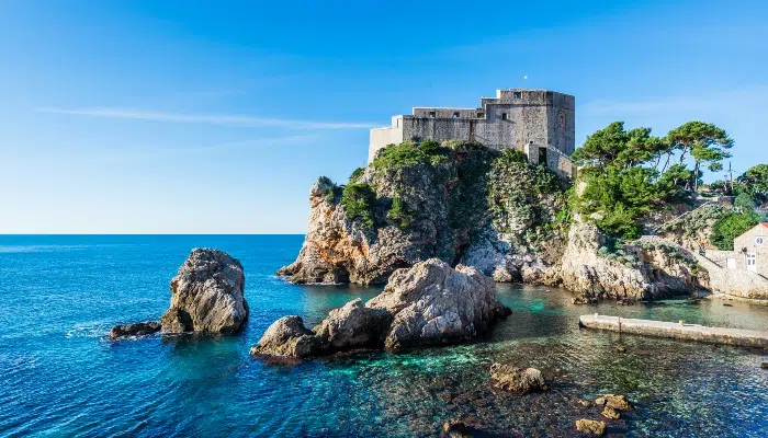 Fascinating Culture and History: Croatia vs Greece right image