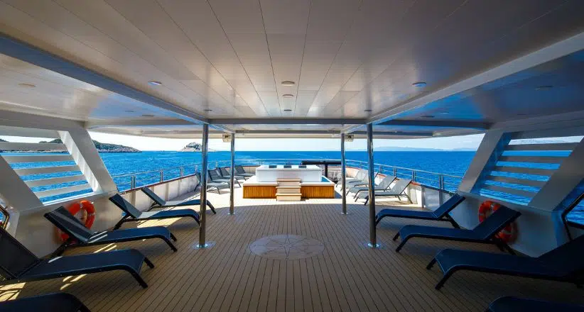 MS My Wish Sundeck