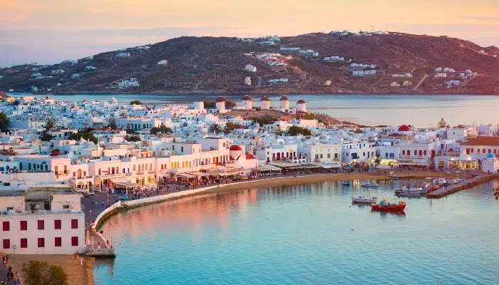 Bustling Nightlife and Entertainment: Croatia vs Greece left image