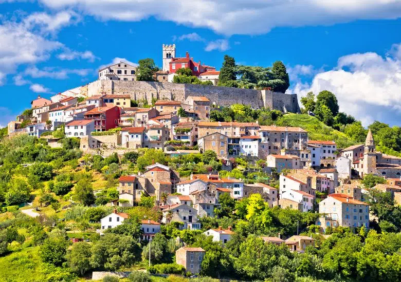 Motovun left image