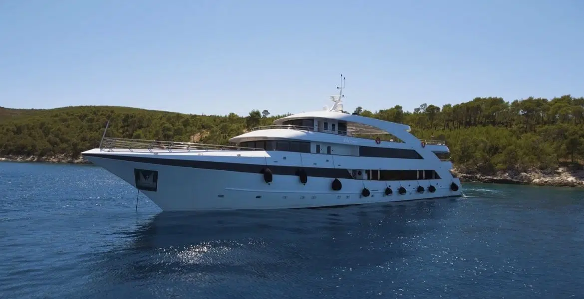 Ban Exterior