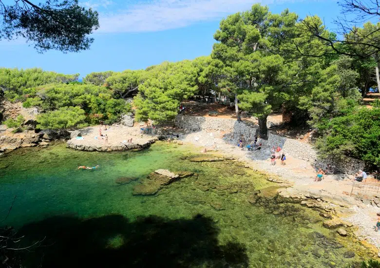 Lokrum right image