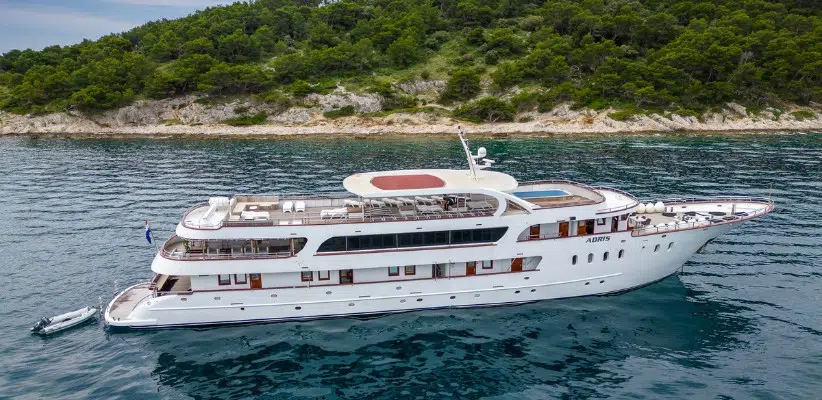 Adris Exterior