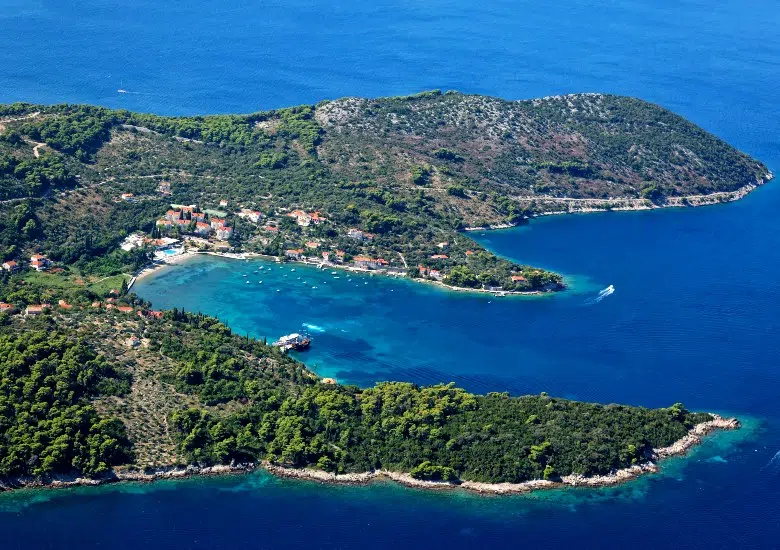 Elaphiti Islands right image