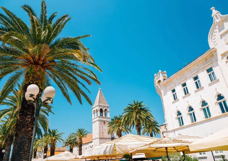 Trogir right image