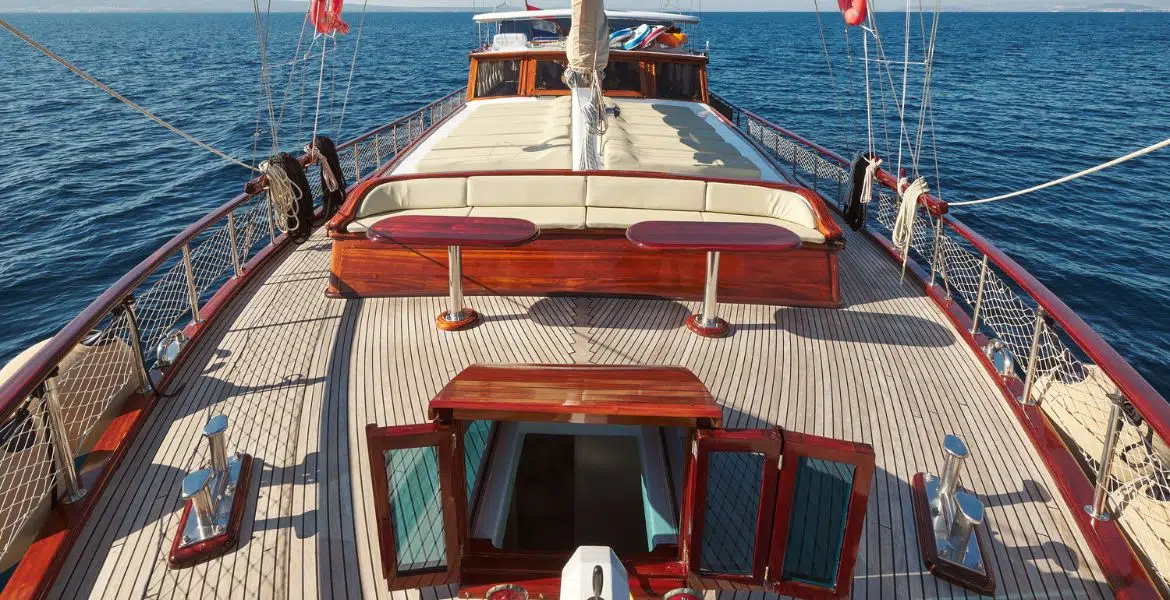 Gulet Linda Sun Deck