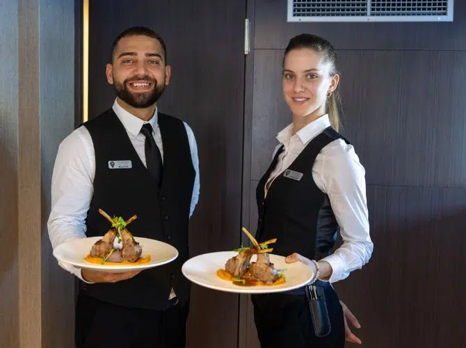 Aretis Dining