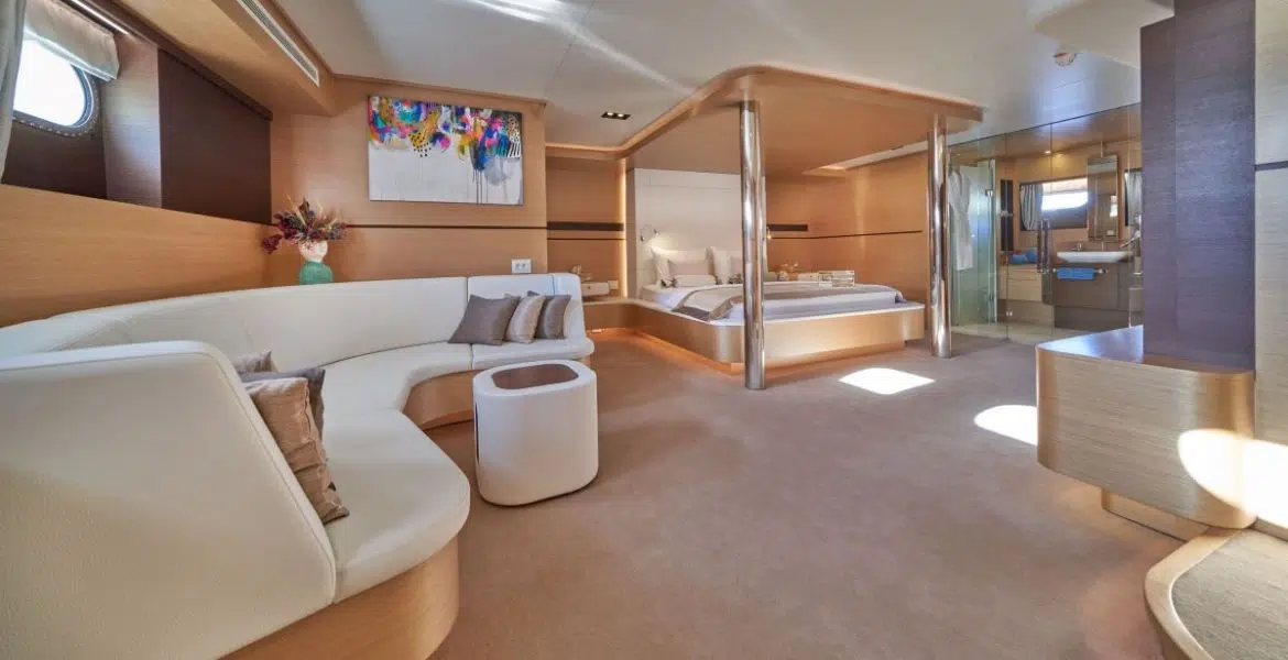Omnia Yacht Master Cabin