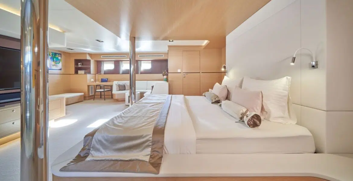 Omnia Yacht Master Cabin