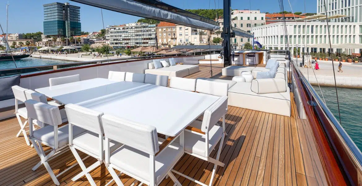 Scorpios Yacht Outdoor Seating