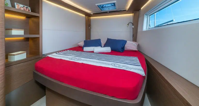 Lagoon 50F Captain Morgan Cabin